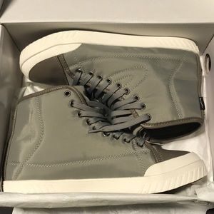 Tretorn Bailey4 womens waterproof rain sneaker.